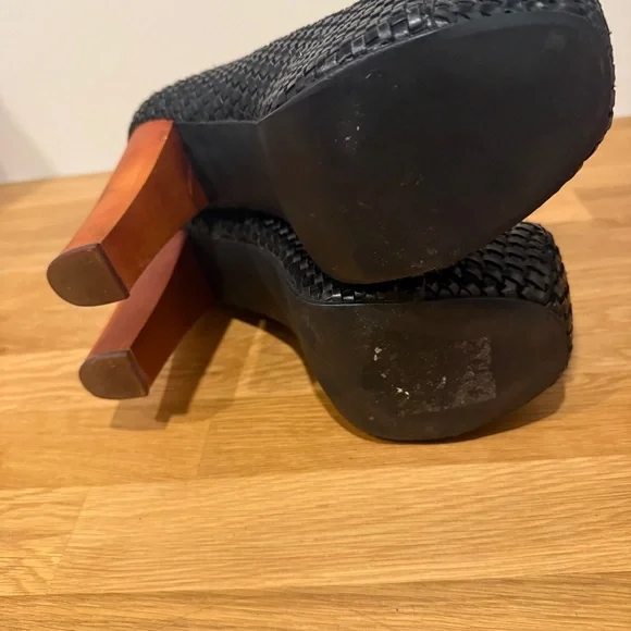 Jeffrey Campbell Black Woven Lita Lace-Up Platform Boots - Picture 12 of 14